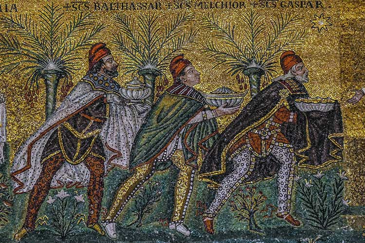 La Basílica de San Apolinar Nuovo en Rávena y los Reyes Magos